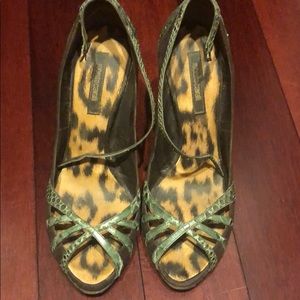 Roberto cavalli suede with snake skin sandal